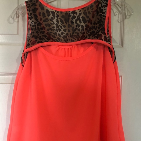 Coral Leopard Design • Tank Top - Picture 4 of 4